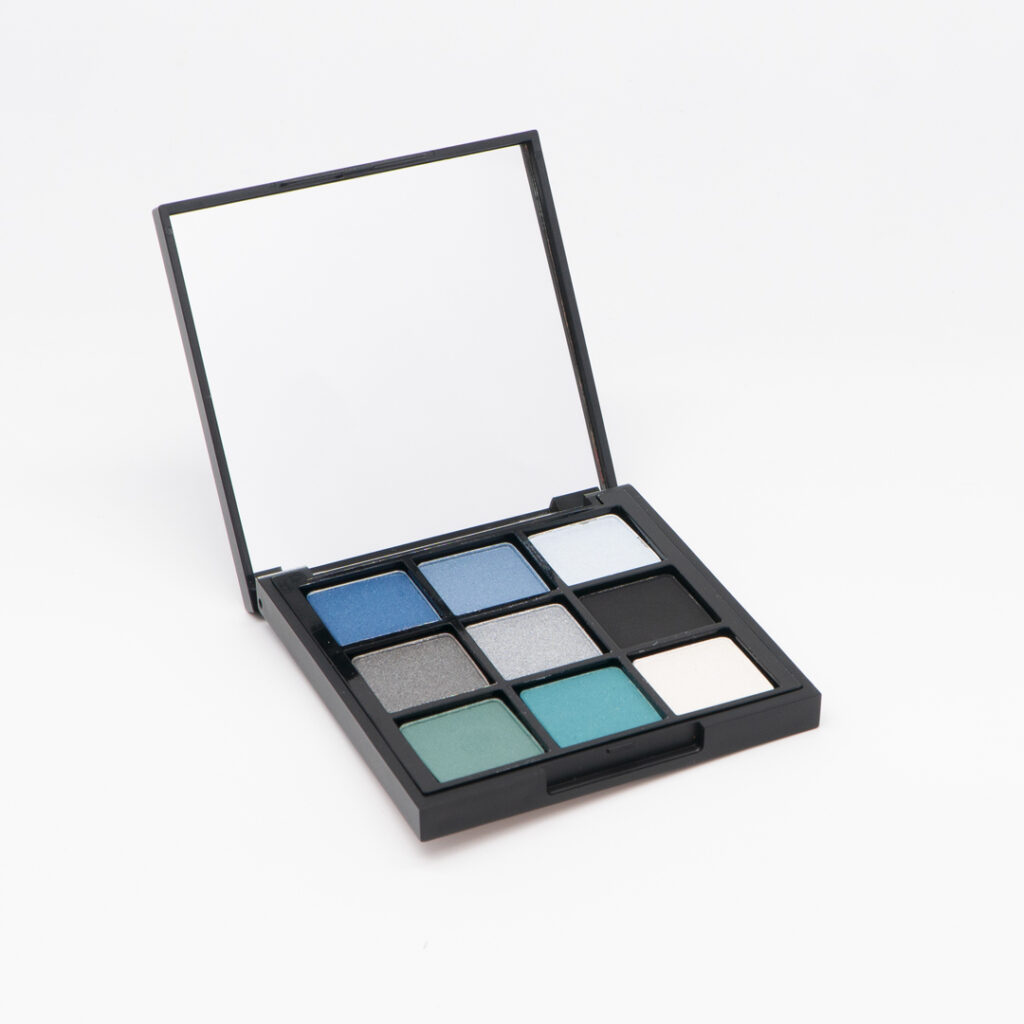 PALETTE OMBRETTI 9 COLORI - WINTER QUEEN 18 g